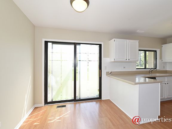Kitchen / Breakfast Room