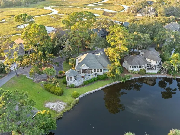 30 Hearthwood Dr, Hilton Head Island, SC 29928