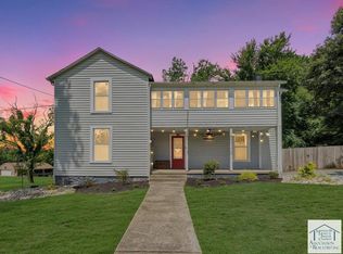 207 Woodlawn Hts, Chatham, VA 24531