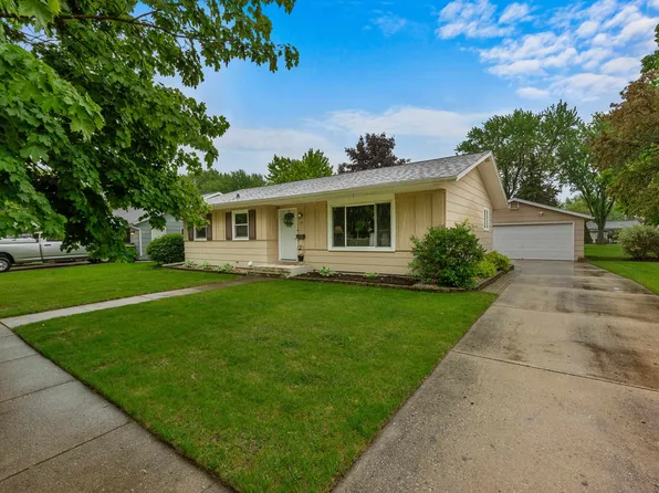 116 Woodward St, Fond Du Lac, WI 54935