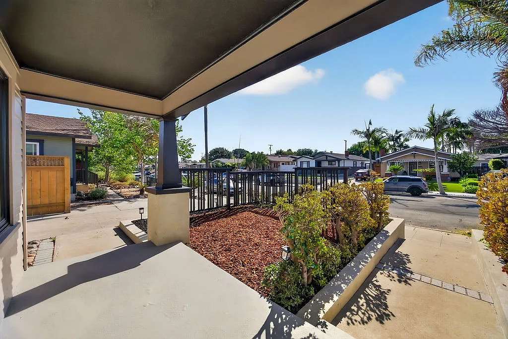 3577 Louisiana St — Photo 3