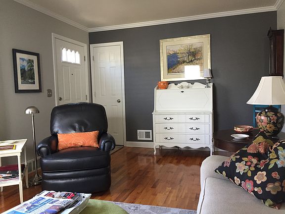 5th image of 1231 N Foster Ave