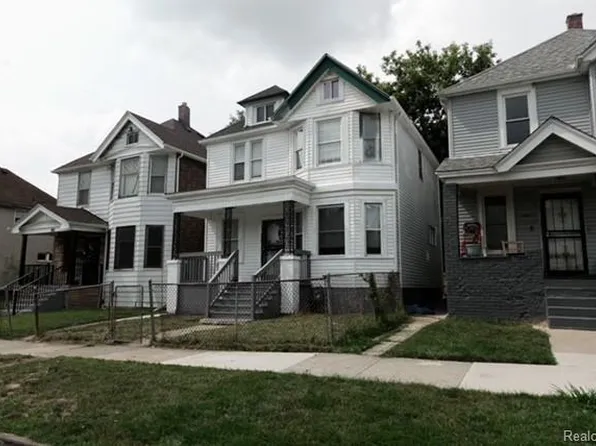 5733 Fischer St, Detroit, MI 48213
