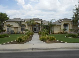 1404 Ironstone Dr, Bakersfield, CA 93312