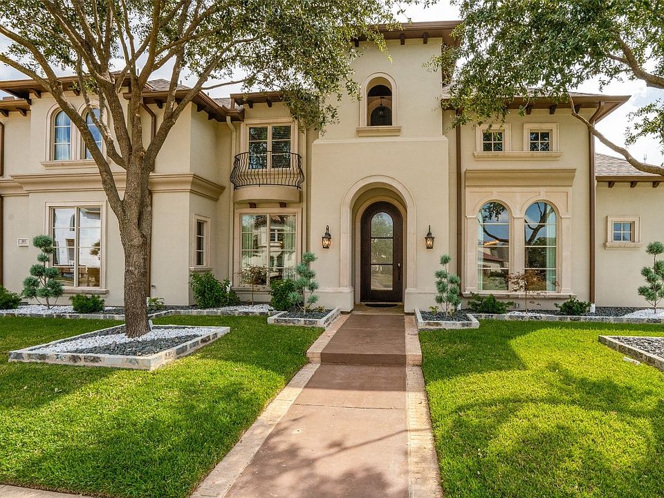 818 Belclaire Cir, Cedar Hill, TX 75104 | Zillow