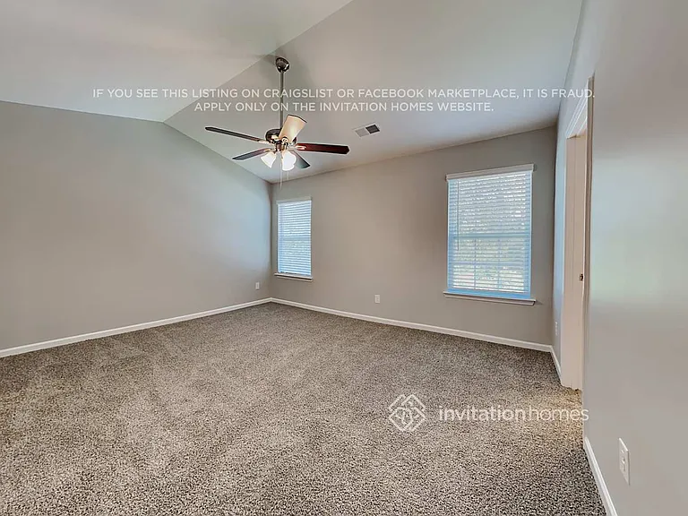 1721 Autumn Creek Ln — Photo 9