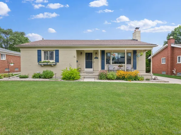 31742 Summers St, Livonia, MI 48154