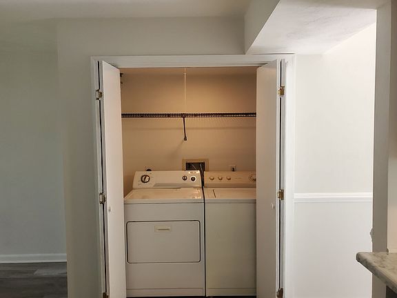 5th image of 5514 Amhurst Ct