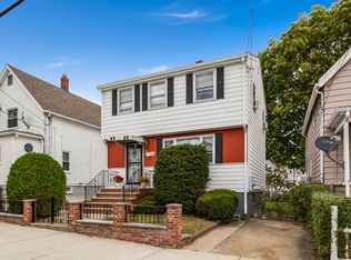 23 Arlington St, Everett, MA 02149