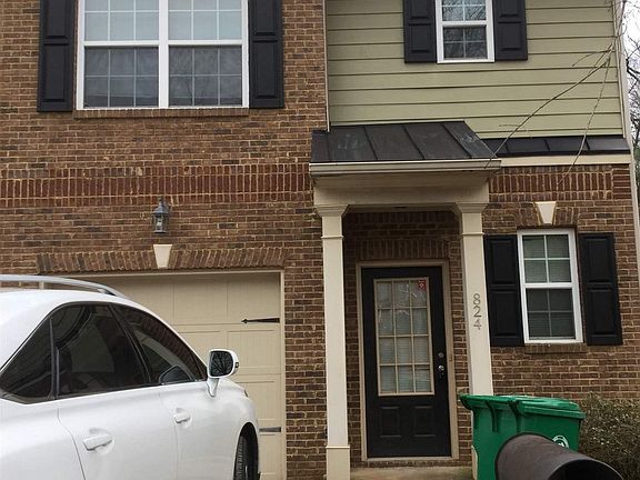 2nd image of 824 Hughes Trce