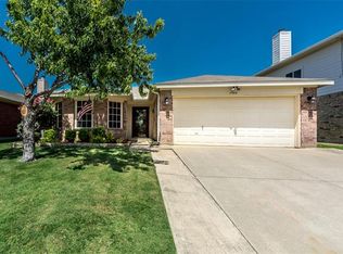 1566 Laurel Hall Ln, Little Elm, TX 75068