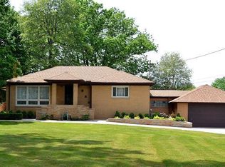 9684 S Skyland Dr, Macedonia, OH 44056