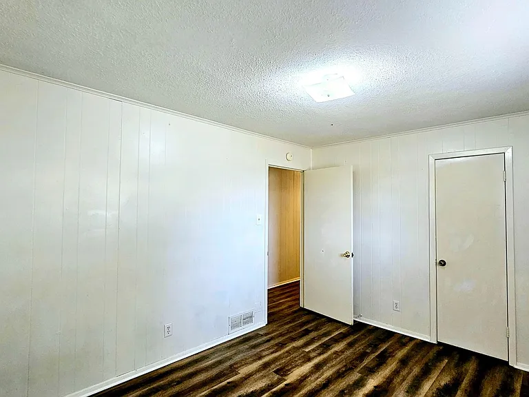 4415 County Road 1152 — Photo 15