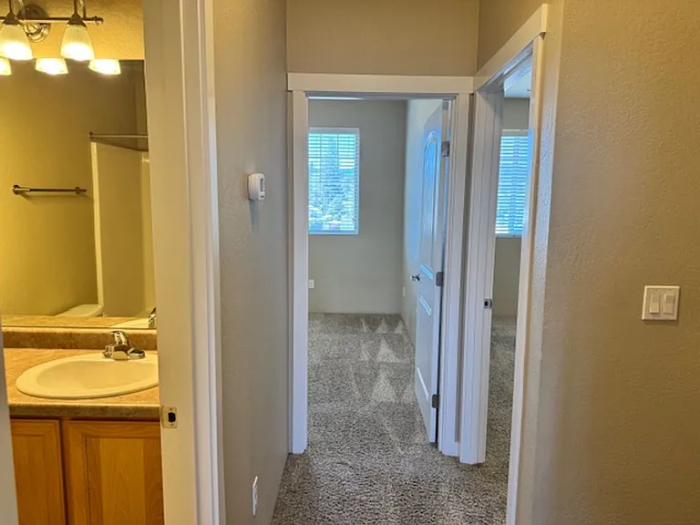 814 Overcup St — Photo 21