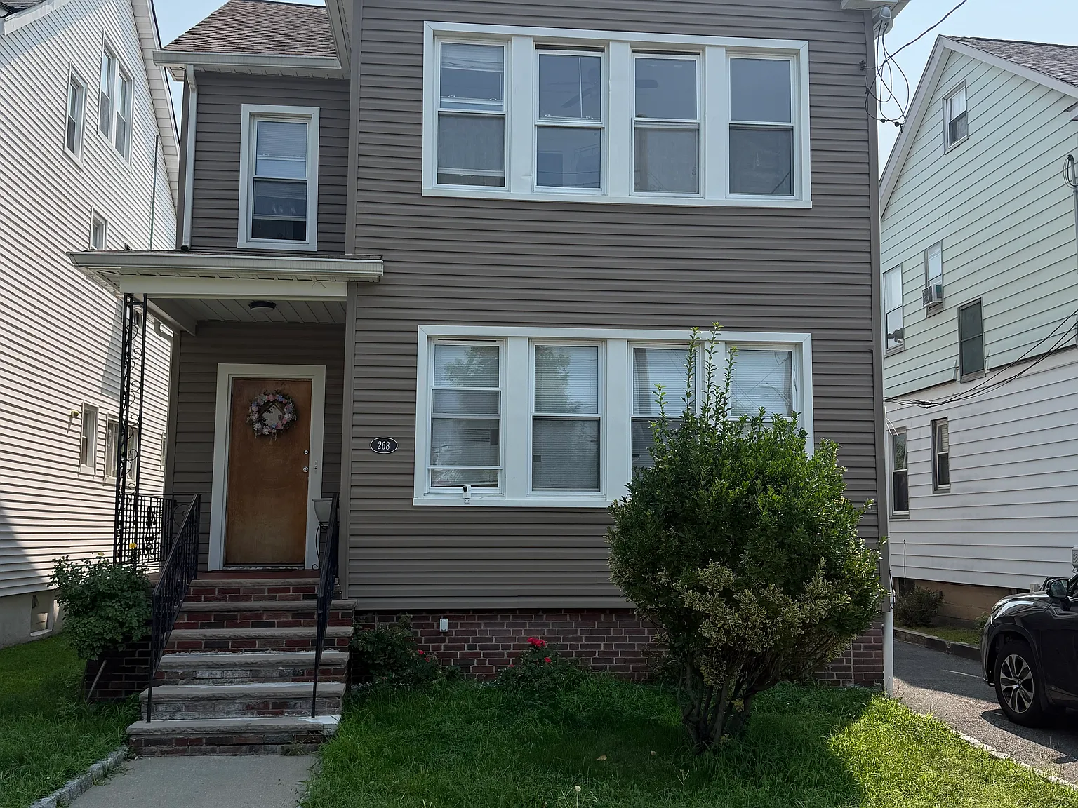 3 bed, 1200 sqft, $2,750 — Photo 1
