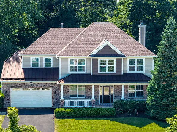 2441 Stonybrook St, Wauconda, IL 60084