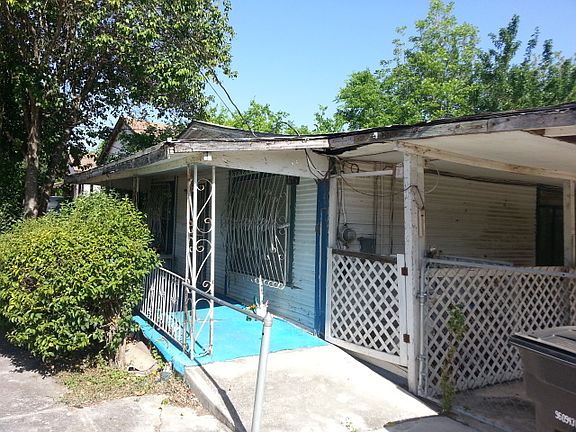 3rd image of 763 Yucca St