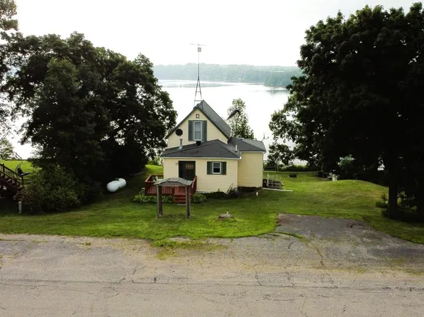 13847 Pearl Lake Ln, Detroit Lakes, MN 56501