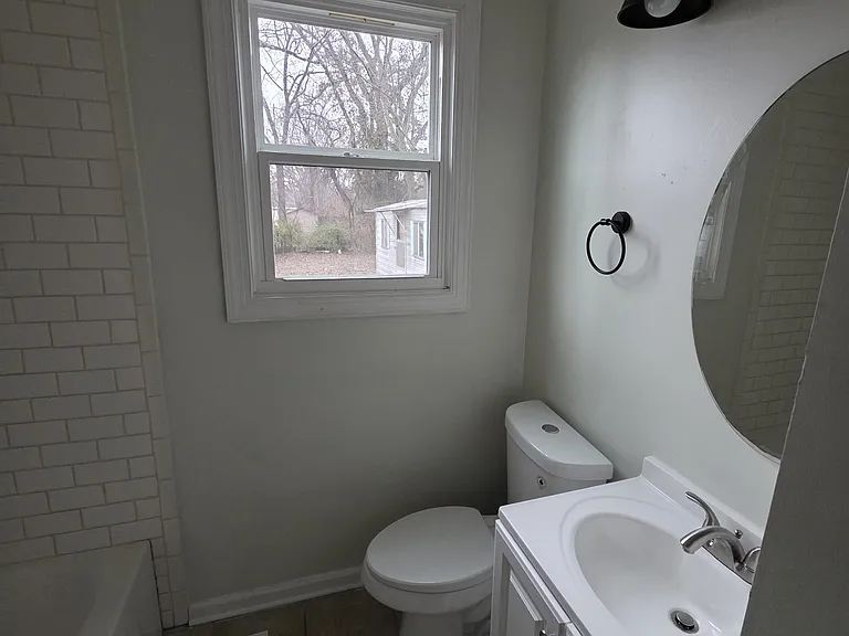 3724 Hewlett Dr — Photo 7