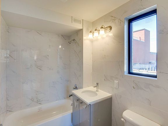 4th image of 42 E 132nd St APT 6A