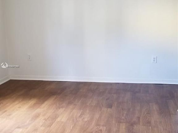 2nd image of 14931 SW 82nd Ln #18-102