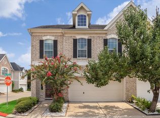 3203 Holly Path Dr, Houston, TX 77042