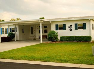 37524 Neukom Ave, Zephyrhills, FL 33541