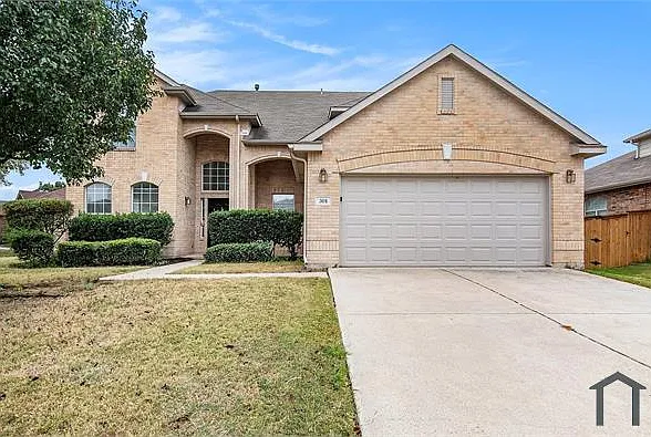 5 bed, 2720 sqft, $3,900 — Photo 2