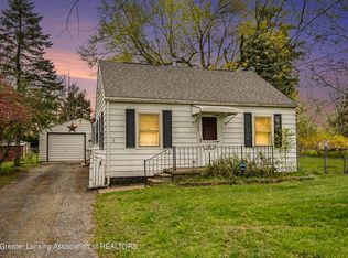 1804 Reo Rd, Lansing, MI 48910