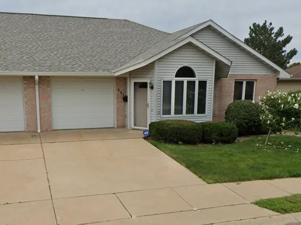 991 Hope Dr, Forsyth, IL 62535