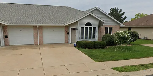 991 Hope Dr Photo 1