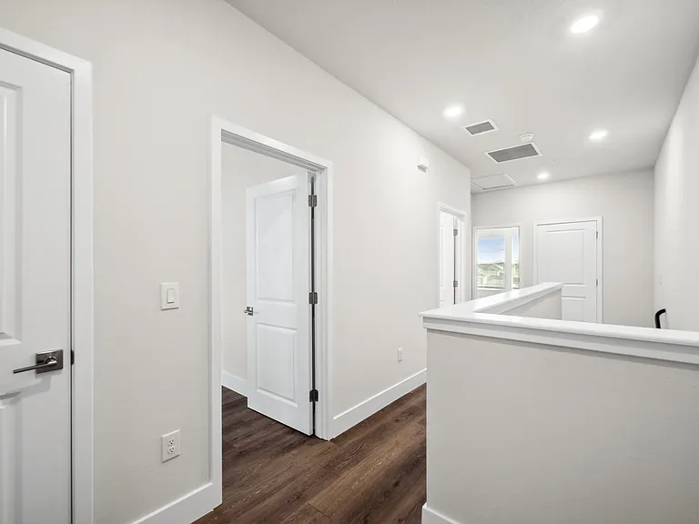 7244 Sutton Ln — Photo 4
