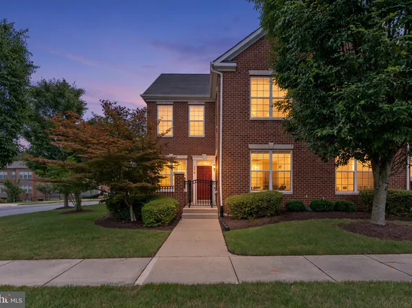 5215 Barons Delight Dr #11A, Bowie, MD 20720