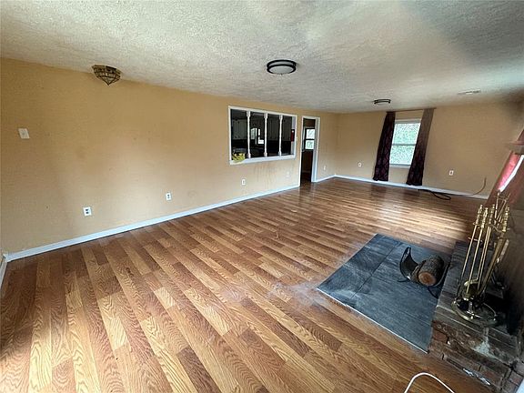 3rd image of 23039 County Road 1400