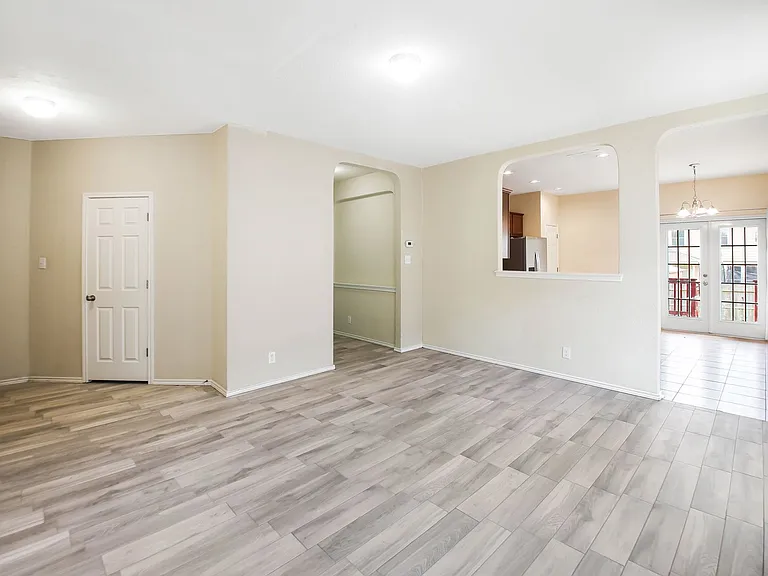 12206 Dewitt Way — Photo 7