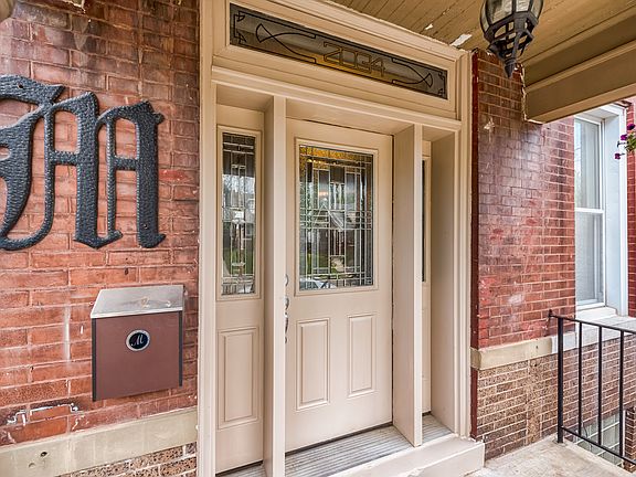 5th image of 2034 Bellevue Ave