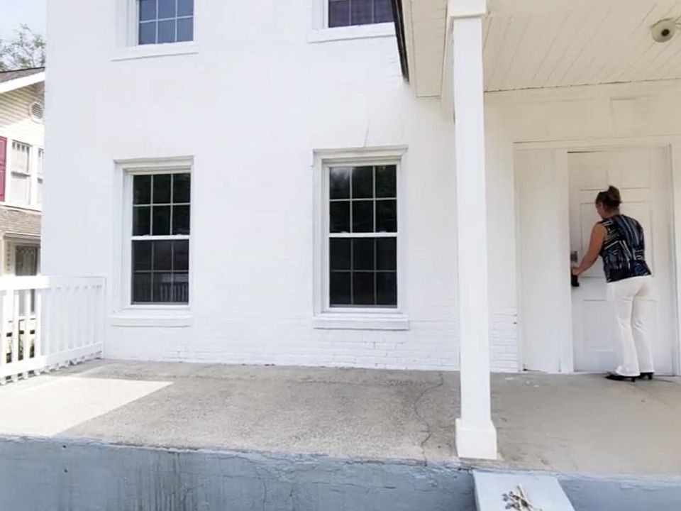 1st image of 604 Wentworth St #1