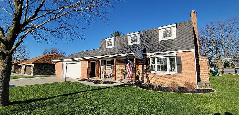 1st image of 459 Cedar Ln