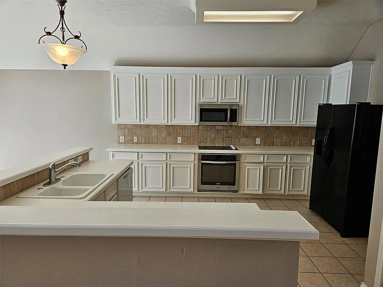4434 Grove Park Dr — Photo 9