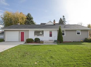 120 Liberty St, Belgium, WI 53004