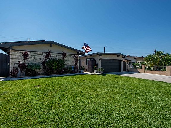2nd image of 12927 Gabbett Dr