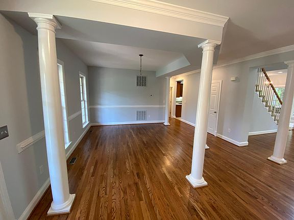 2nd image of 11912 Old Elm Ct