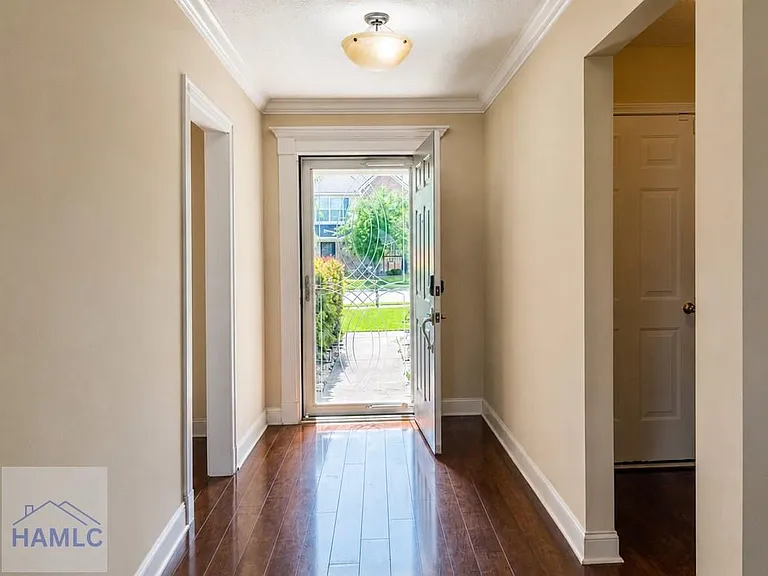 1106 Creekside Cir — Photo 19