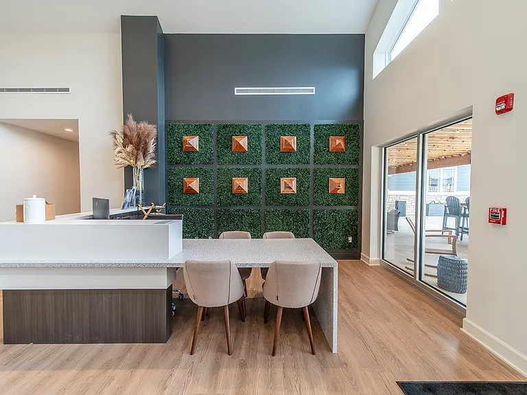 Page Living at Pinnacle Hills — Photo 30