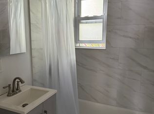 (Undisclosed Address), Bronx, NY 10465