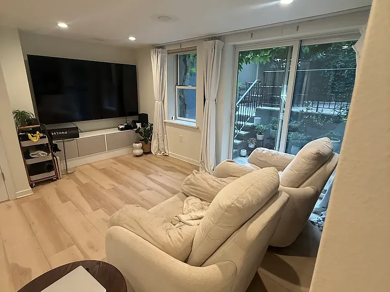 140 Garden St #5 — Photo 59