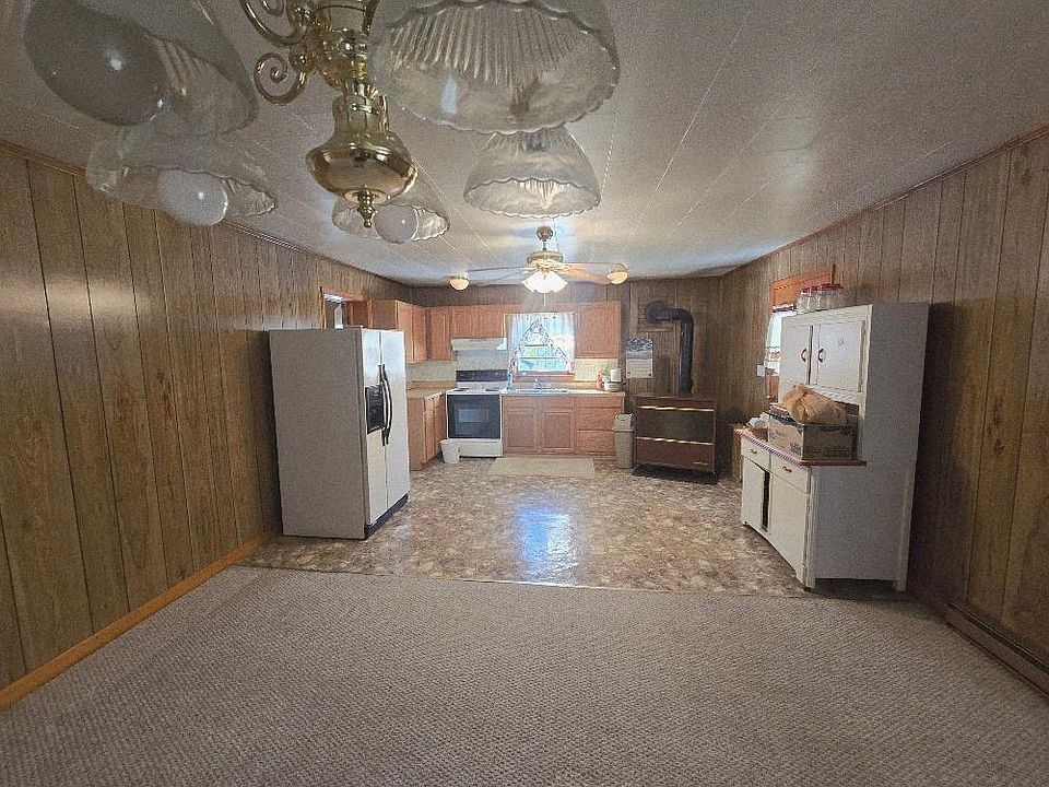 61st image of this home