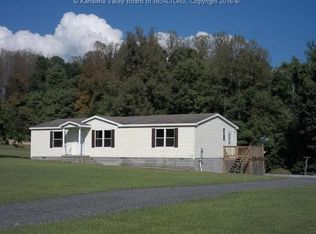 81 Bradley Dr, Fairmont, WV 26554