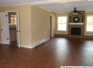 4513 Big Horn Dr S, Nesbit, MS 38651