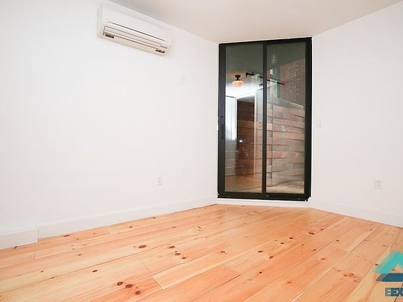3rd image of 167 6th St #907